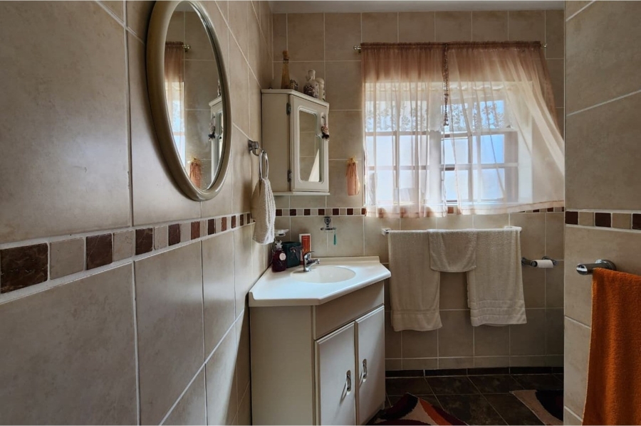 3 Bedroom Property for Sale in Noorsekloof Eastern Cape